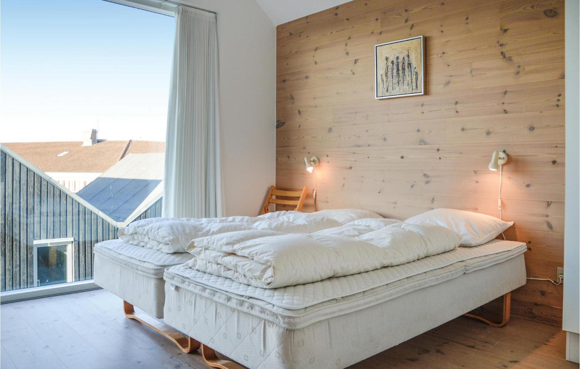 2 Bedroom Gorgeous Home In Hvide Sande Exterior foto